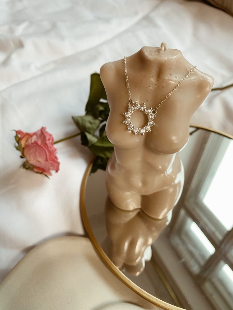 Naszyjnik aura white